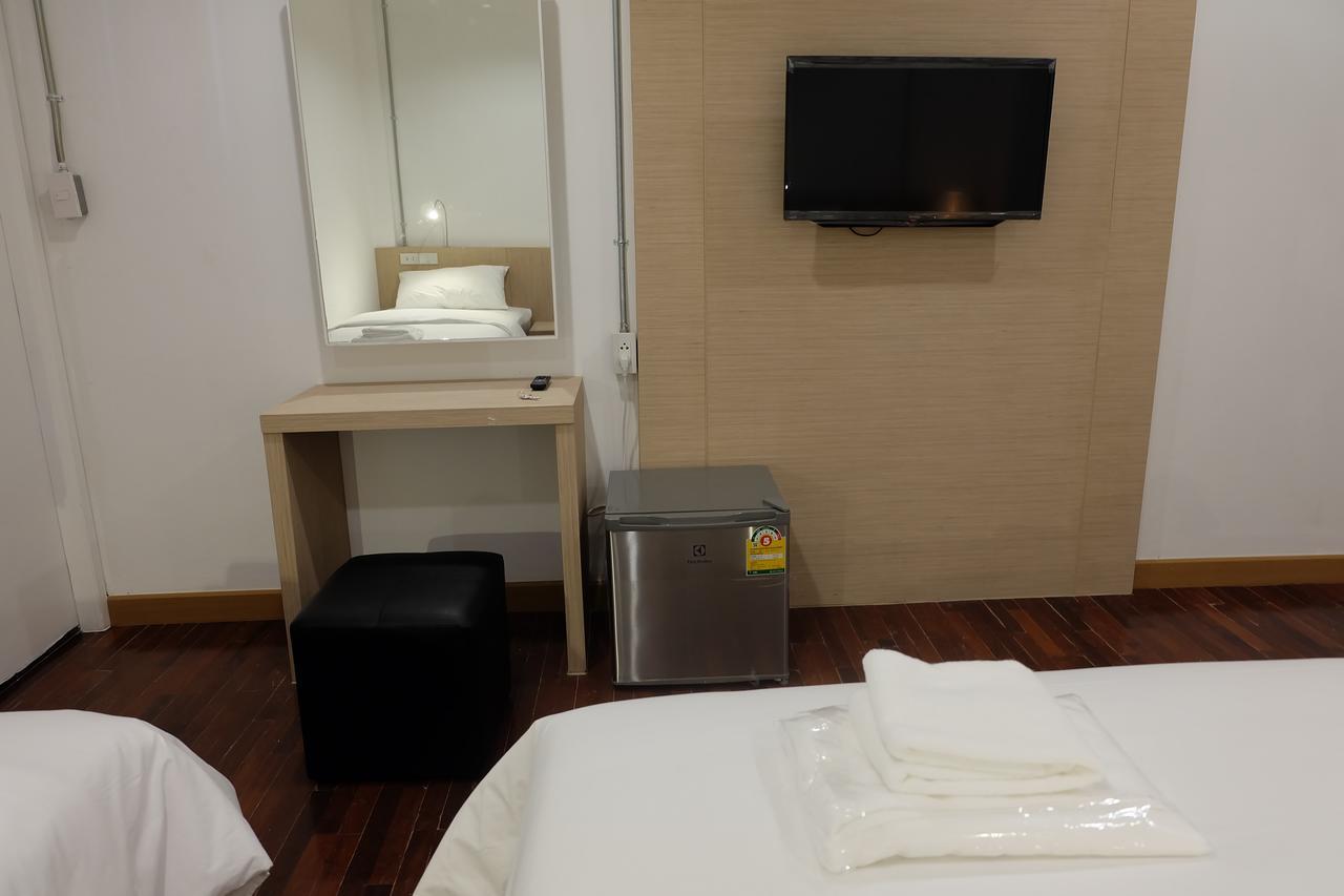 F Plus F Hostel Chiang Mai Dış mekan fotoğraf