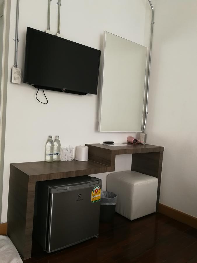 F Plus F Hostel Chiang Mai Dış mekan fotoğraf